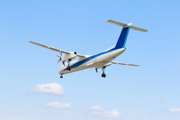 飛行機の着陸 -大阪国際空港-