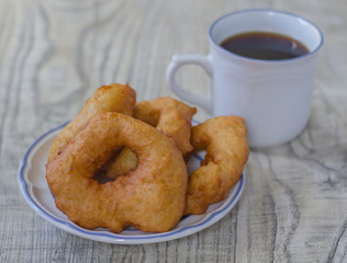 Donas caseras con cafe