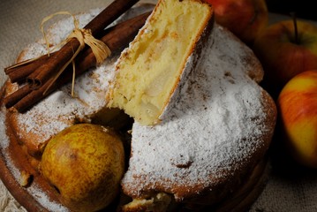 A classic Cornish pie with apples and pears. Photo of ready desart. Top views.