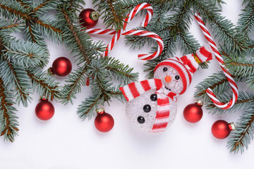 Fototapeta na wymiar New Year background with snowman and fir tree