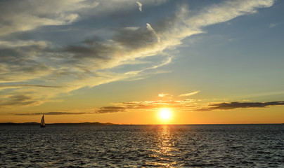 Fototapeta na wymiar Sunset at the sea.