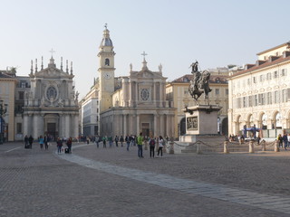 Fototapeta na wymiar Torino - Piazza San Carlo