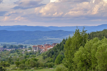 Fototapeta na wymiar Mountain panorama in Bansko, Bulgaria 4