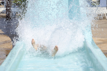 Rolls off the slides in the water park water splash 2