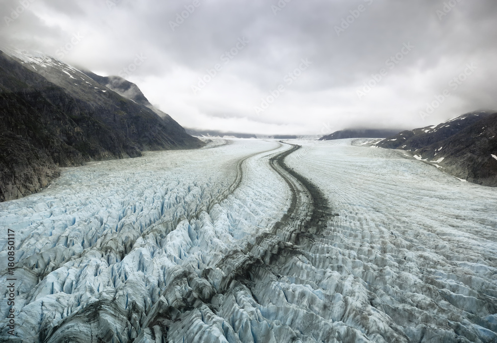 Wall mural Flowing ice on Mendenhall Glacier landform, Alaska