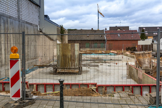 Baustelle, das Fundament f&uuml;r eine Wohnimmobilie
