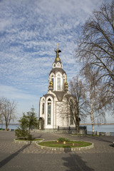 Fototapeta na wymiar Temple in honor of the Cathedral of the Prophet and Baptist John on the Embankment of the Dnieper.