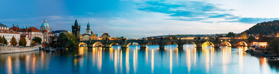 Fototapeta na wymiar Night panorama scene with Charles Bridge in Prague, Czech Republic