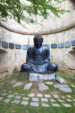 Meditating Japanese Buddha Statue