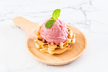 strawberry icecream with waffle