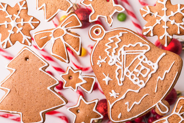 traditional christmas homemade gingerbread cookies