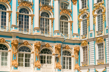 Fototapeta na wymiar Petersburg, Russia - June 29, 2017: Katherine's Palace hall in Tsarskoe Village. Architectural details and elements.