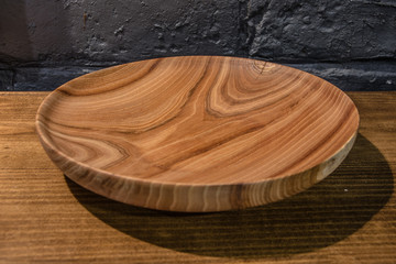 Деревянные тарелки , деревянная посуда , кухонные...