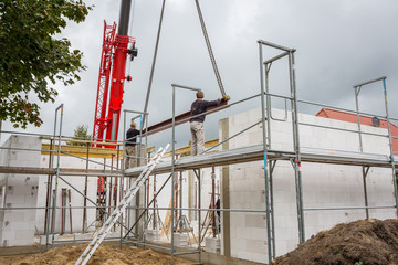 Baustelle Haus im Rohbau