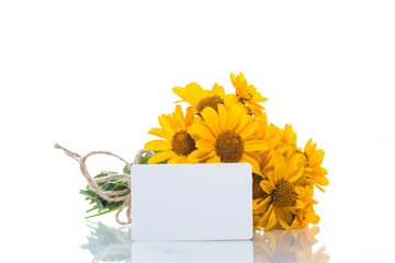 bouquet of yellow daisies