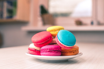 breakfast dessert macarons