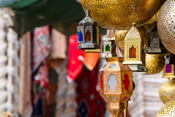 hanging arab lamps