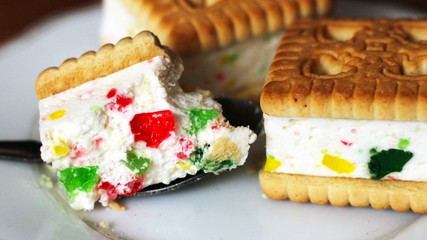 Sandwich cookies with jelly, food