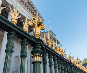 Fototapeta na wymiar Ornate railing outside the Fitzwilliam Museum Cambridge