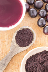 Dust, fruit and juice of acai (Euterpe oleracea)