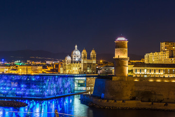 Fototapeta na wymiar Saint Jean Castle and Cathedral de la Major in Marseille