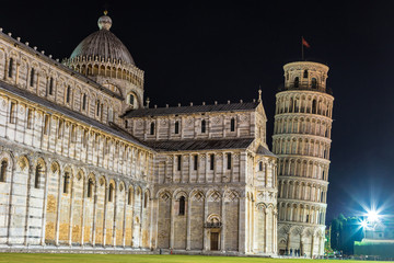 Fototapeta na wymiar Pisa cathedral