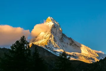 Crédence de cuisine en verre imprimé Cervin Matterhorn in Swiss Alps