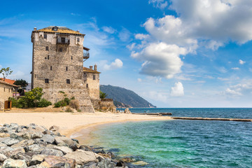 Fototapeta na wymiar Ouranoupolis tower in Chalkidiki