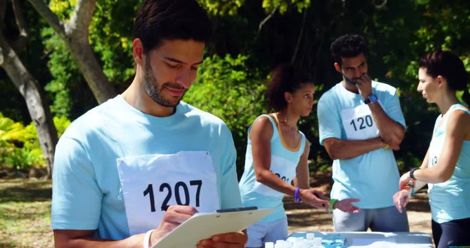 Athletes registering themselves for marathon 