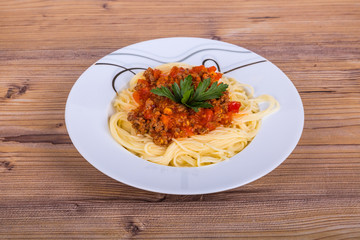 Spaghetti Pasta with Tomato Bolognese Sauce