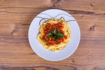 Spaghetti Pasta with Tomato Bolognese Sauce
