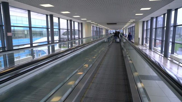 moving on walkalator in Sheremetyevo aiport terminal D