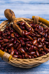 Raw pure speckled kidney beans