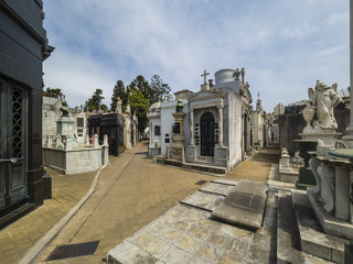 Fototapeta premium Friedhof Cementerio de La Recoleta, Stadtteil Recoleta, Bueonos Aires, Argentinien