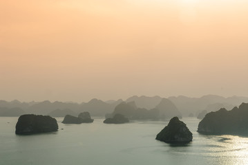 Naklejka na ściany i meble sight of Halong Bay and of its islands to the evening in Vietnam.