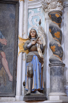 Jeanne d'Arc à l'église baroque San Nicolao di Moriani en Corse
