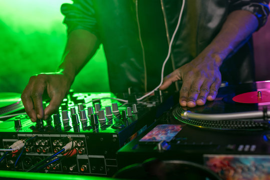 sound mixer