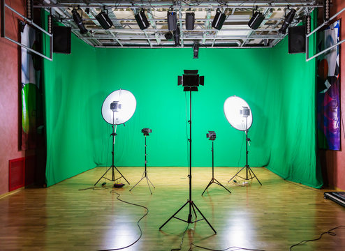 Studio for movies. Green screen. The chroma key. Lighting equipment in the pavilion. Show business