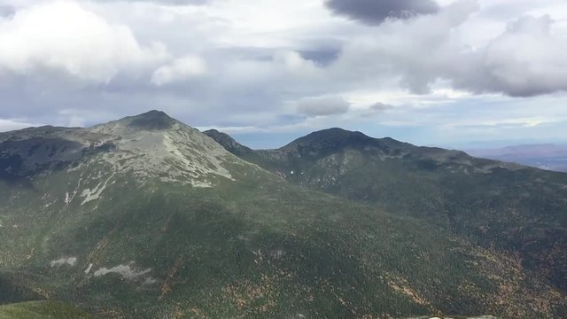 Road to Mt Washington, New England.