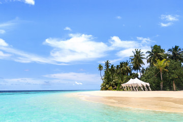 Beautiful Beach of Maldives island in Sunny day