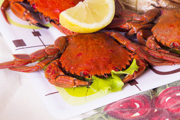 Christmas dinner, crabs with lemon