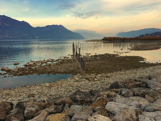 le lac du bourget en hiver