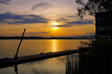 Lago di Varese Sonnenuntergang in Norditalien - Lago di Varese sunset