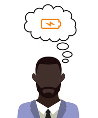 Mann überlegt - aufladende Batterie