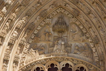 Fototapeta na wymiar Elements of architecture of the monastery of Batalha. Portugal.