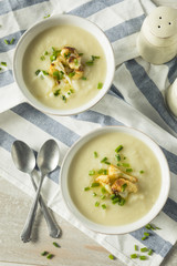 Healthy Homemade Cauliflower Soup