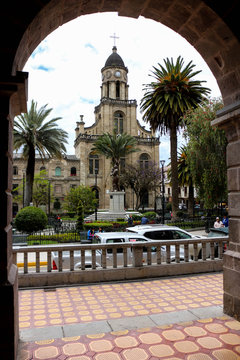 Azogues La catedral