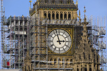 Obraz premium Przywrócenie Izb Parlamentu