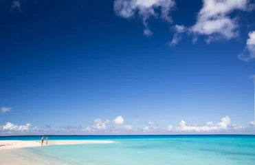 Tableau sur plexiglas Plage et Mer couple on the paradise beach, perfect holidays   © Sébastien