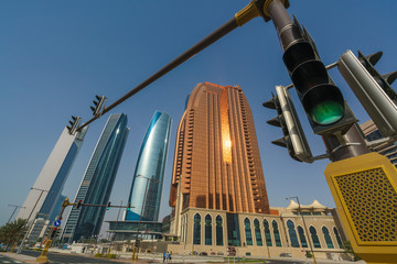 Emirate, Straßenkreuzung